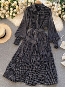 Frühling und Sommer Französisch Vintage Maxikleid 2021 Sommerkleid Damen Langarm Orange Polka Dot Chiffon Plissee Kleider Femme Robe