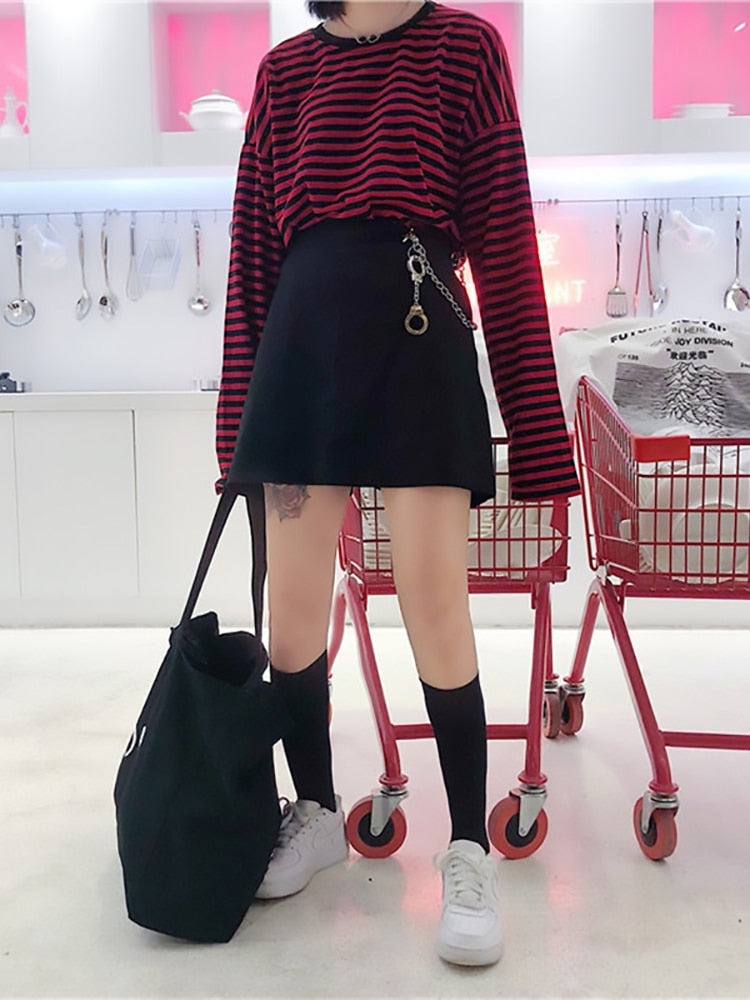 Mujeres Hombres marca de moda estilo coreano Vintage negro rojo raya Ulzzang Harajuku cuello redondo manga larga camisetas mujer Casual camisetas