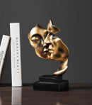 ERMAKOVA 27cm Kissing Couple Human Face Sculpture Resin Mask Statue Tabletop Ornament for Home Decor, Wedding Gifts