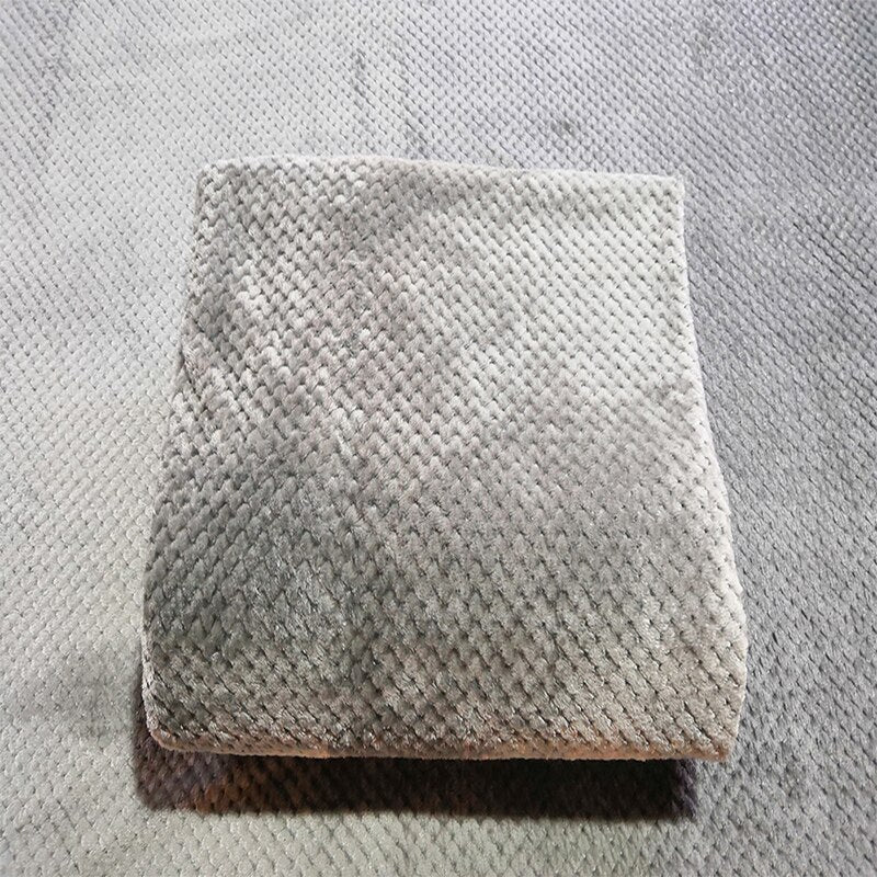 44131197649119,44131198566623,44131199516895,44131200434399,44131201089759,44131201384671,44131201679583