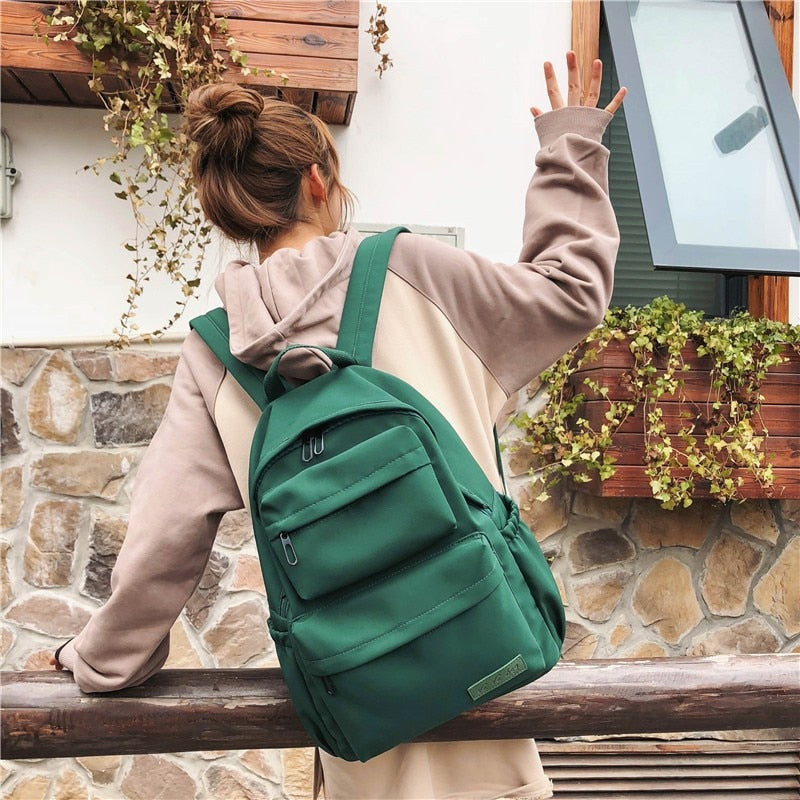 HOCODO Einfarbiger Rucksack für Frauen 2021 Wasserdichtes Nylon Multi Pocket Reiserucksäcke Große Kapazität Schultasche Für Teenager