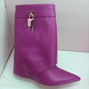 Ins Hot Spring Winter Gran calidad Estampado de cocodrilo Zapatos superiores Botín Hasta la rodilla Punta puntiaguda Over-lay Side Zip Mujer Botas 43