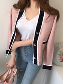 Colorfaith New 2022 Chic V-Neck Buttons Short Cardigans Spring Autunm Women's Sweaters Korean Fashion Pocket Knitwears SWC7836