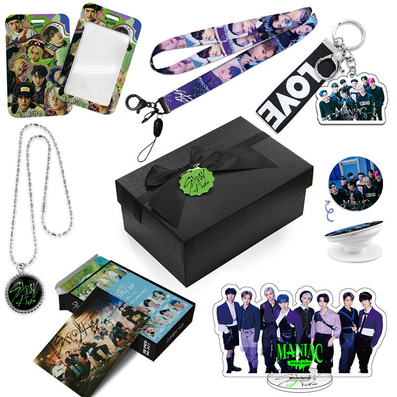 Kpop Stray Kids ODDINARY Gift Box Set Stray Kids New Album Photocards MANIAC Lomo Card Sticker Lanyard Keychains Fans Gifts