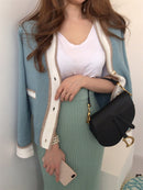 Colorfaith New 2022 Chic V-Neck Buttons Short Cardigans Spring Autunm Women's Sweaters Korean Fashion Pocket Knitwears SWC7836