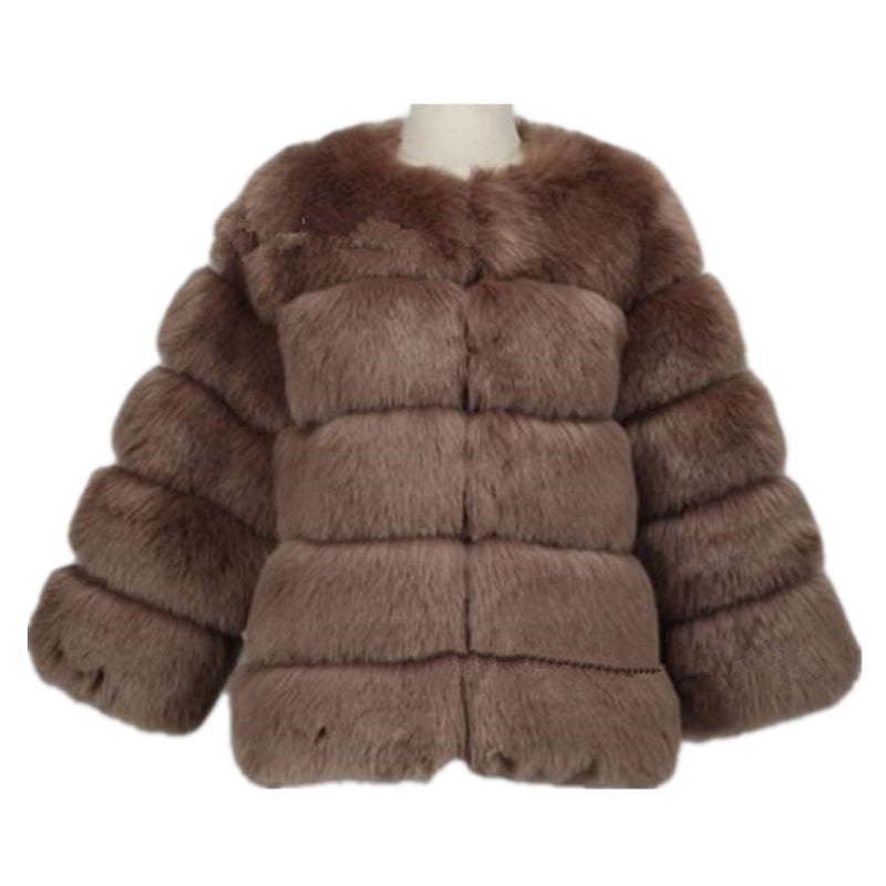 Lisa Colly New High Imitation Long Sleeves Short Fox Fur Coat Jacket Warmer Wintermantel Outwear Faux Fur Coat Overcoat Furs Coat