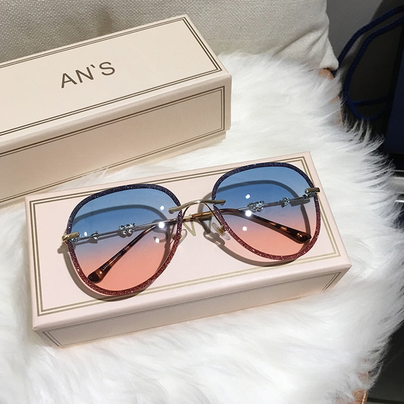 2023 New Diamond Sunglasses Female Brand Design Imitation Rhinestones Gradient Lens UV400 Pilot Sun Glasses Women Shades S316