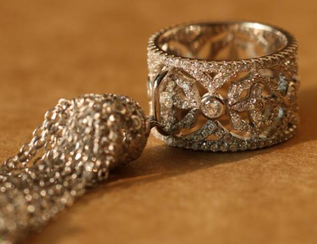 925 Sterlingsilber-Art- und Weiseberühmte Marken-königliche Troddel-Kronen-justierbare Ringe für Frauen mit hochwertigem Zirkonring bague femme
