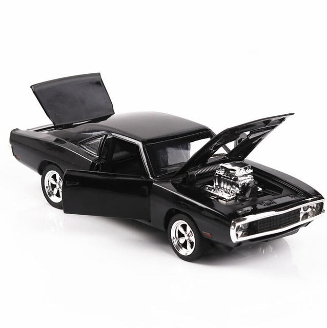 1/32 Diecast y vehículos de juguete el modelo de coche Dodge rápido y furioso con colección de sonido y luz juguetes de coche para niños regalo