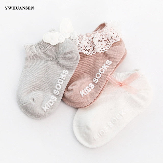3 par/lote 0 a 24M primavera verano bebé calcetines Color sólido bebé piso calcetines algodón suave antideslizante barco calcetines para niñas