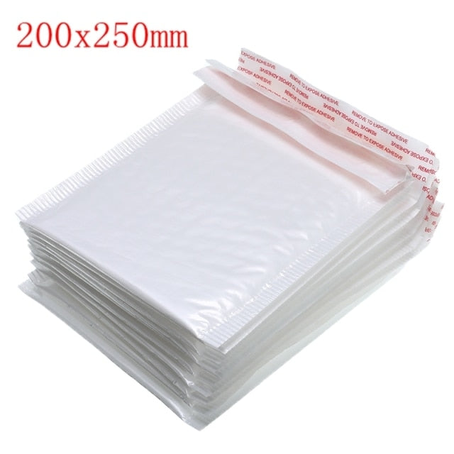 50 Stück/Los weiße Schaumstoff-Umschläge, selbstversiegelnde Versandtaschen, gepolsterte Versandumschläge mit Blasen-Versandtasche, Versandpakete, Tasche