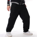 Männer Street Dance Hiphop Jeans Mode Stickerei Schwarz Loose Board Denim Hosen Insgesamt Männliche Rap Hip Hop Jeans Plus Größe 30-46