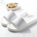 Zapatillas de casa de verano para hombre, zapatos sencillos para amantes en blanco y negro, chanclas antideslizantes para baño, zapatillas de plataforma para mujer de interior