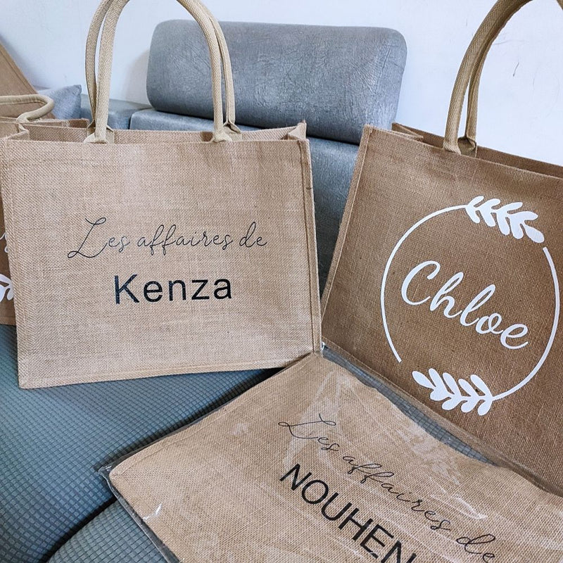 Personalisierte Sackleinen-Einkaufstasche Brautjungfern-Geschenk-Tasche Benutzerdefinierte Namenstasche Strand-Jute-Tasche Hochzeitsgeschenk für sie