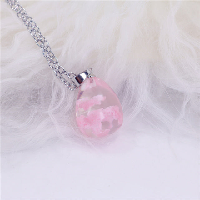 Chic Transparent Resin Rould Ball Moon Pendant Necklace Women Blue Sky White Cloud Chain Necklace Fashion Jewelry Gifts for Girl