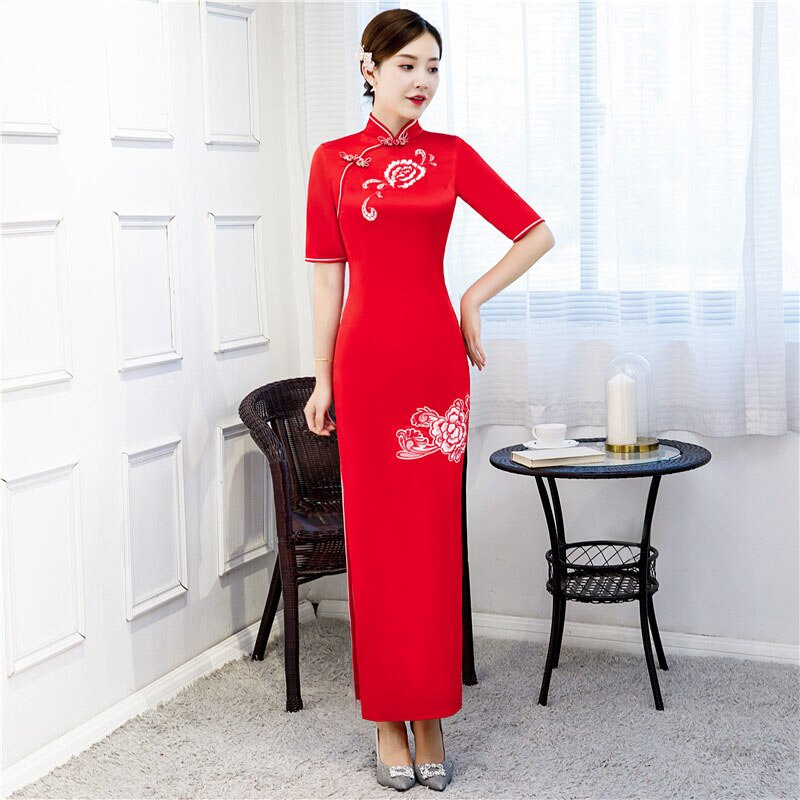 Neue Stickerei Cheongsam Langes Kleid Vintage Slim Plus Size Frauen Kleider Handmade Button Kostüm Chinesisches Qipao Blau Rot S bis 6XL