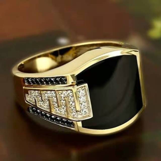 Schwarzer Onyx Stein Retro handgemachter türkischer Herrenring Vintage aushöhlen Blumenmuster Ring Punk 2021 Trendy Schmuck Geschenk für Ihn