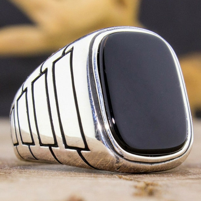 Schwarzer Onyx Stein Retro handgemachter türkischer Herrenring Vintage aushöhlen Blumenmuster Ring Punk 2021 Trendy Schmuck Geschenk für Ihn