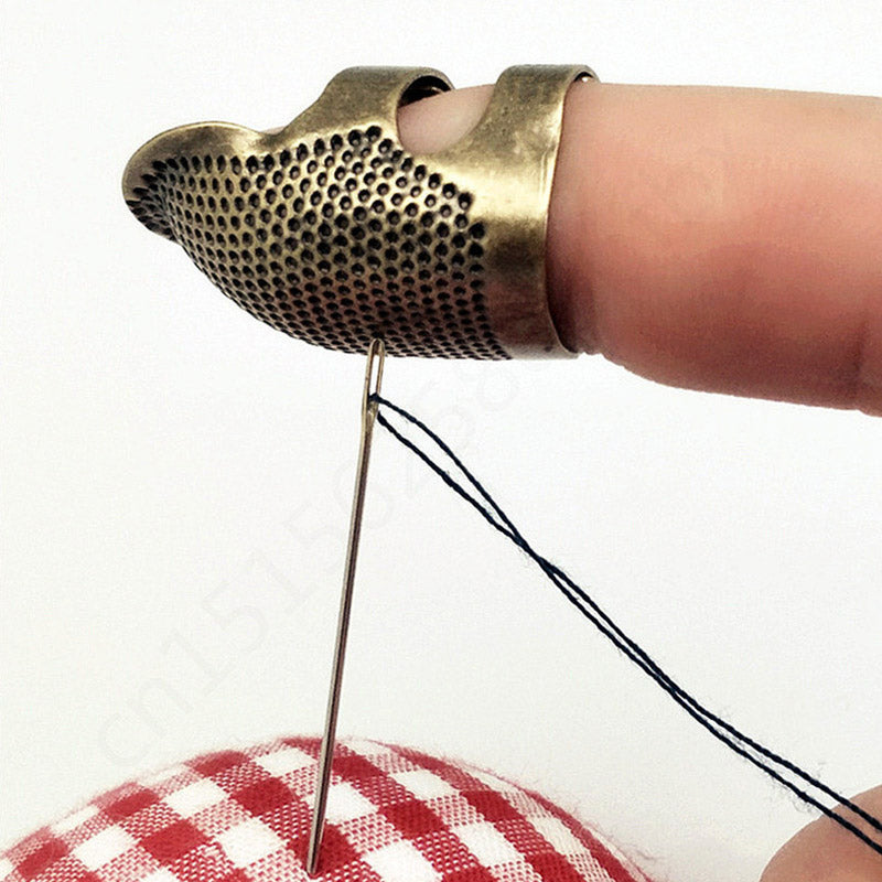 1PCS Retro Finger Protector Antique Thimble Ring Handworking Needle Thimble Needles Craft DIY Household Sewing Tools Accessories