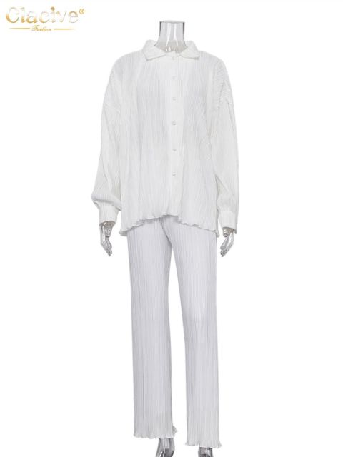 Clacive Causal Suelto Traje de casa Otoño Blusa de manga larga con pantalones de cintura alta Conjunto de mujeres Elegante plisado Beige Conjuntos de pantalones de 2 piezas